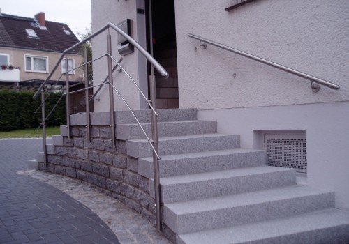 Handlauf und Geländer aus Edelstahl